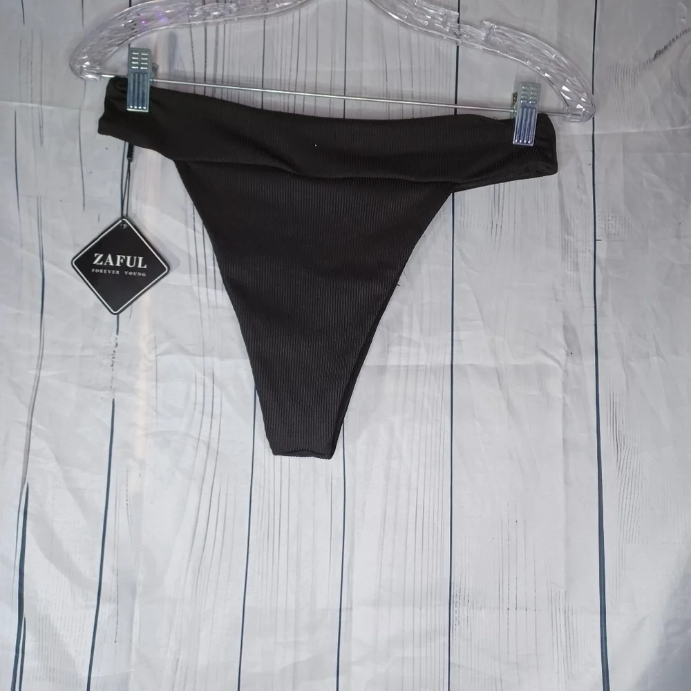 Zaful chic black